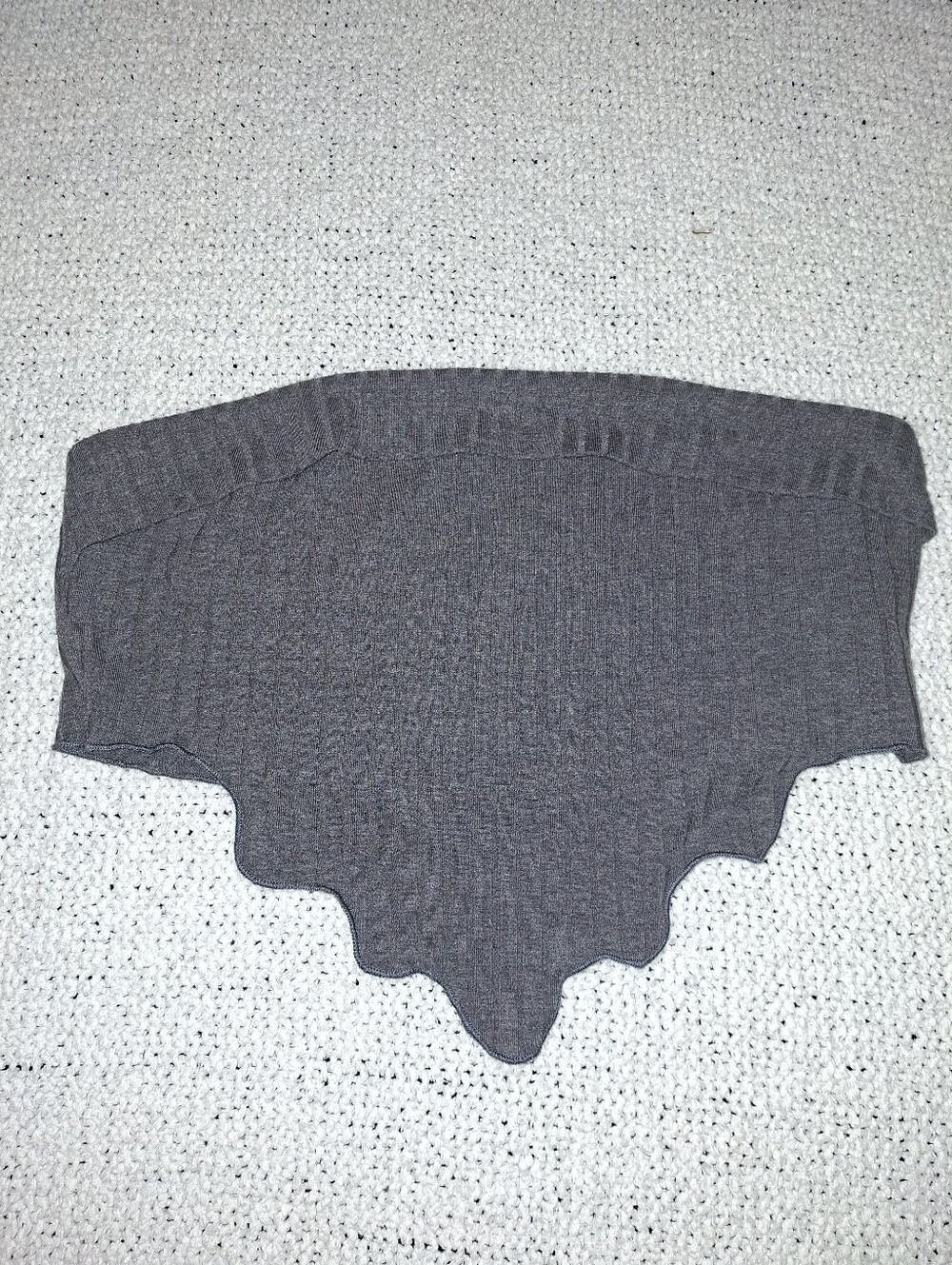Strappless Grey Top